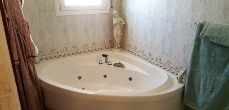 Ref: 112 Chalet individual Urb. Els tallats