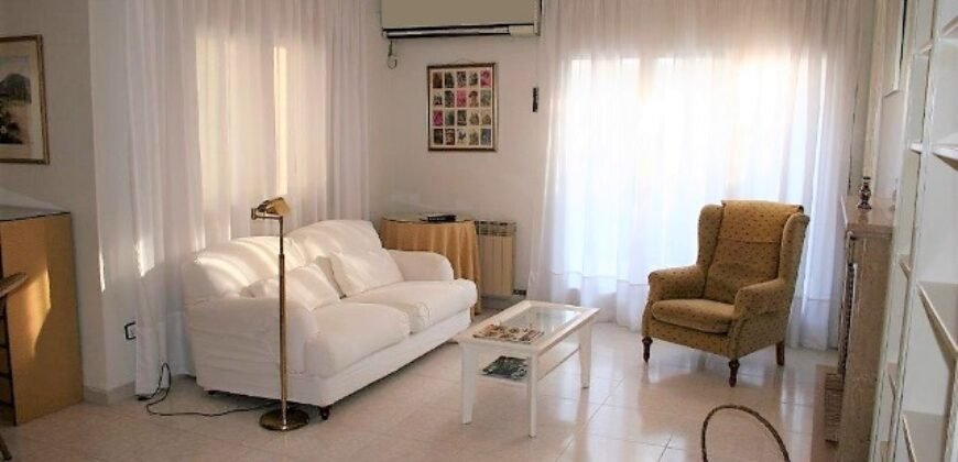 Ref: 110 Chalet pareado Urb. Els Tallats de Vilafortuny Cambrils