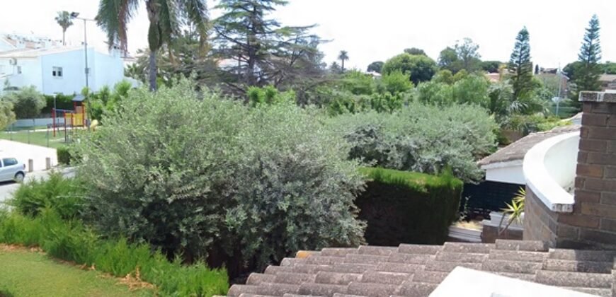 Ref: 110 Chalet pareado Urb. Els Tallats de Vilafortuny Cambrils