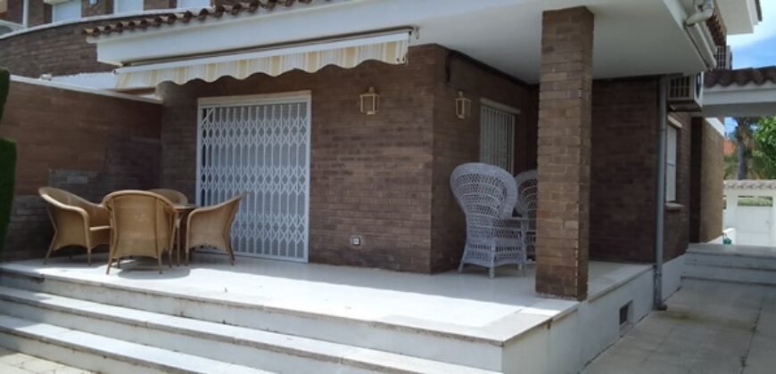 Ref: 110 Chalet pareado Urb. Els Tallats de Vilafortuny Cambrils