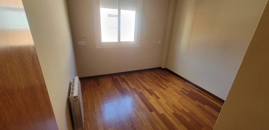 Ref: 180 Chalet pareado Urb. Jardins de Vilafortuny