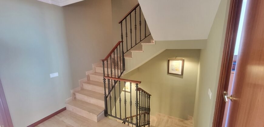Ref: 180 Chalet pareado Urb. Jardins de Vilafortuny