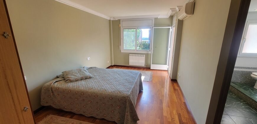 Ref: 180 Chalet pareado Urb. Jardins de Vilafortuny