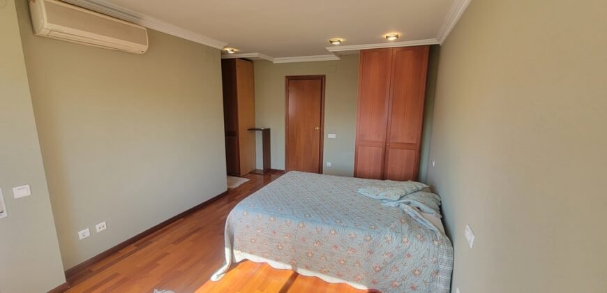 Ref: 180 Chalet pareado Urb. Jardins de Vilafortuny