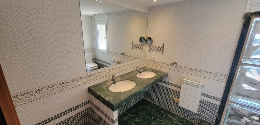 Ref: 180 Chalet pareado Urb. Jardins de Vilafortuny