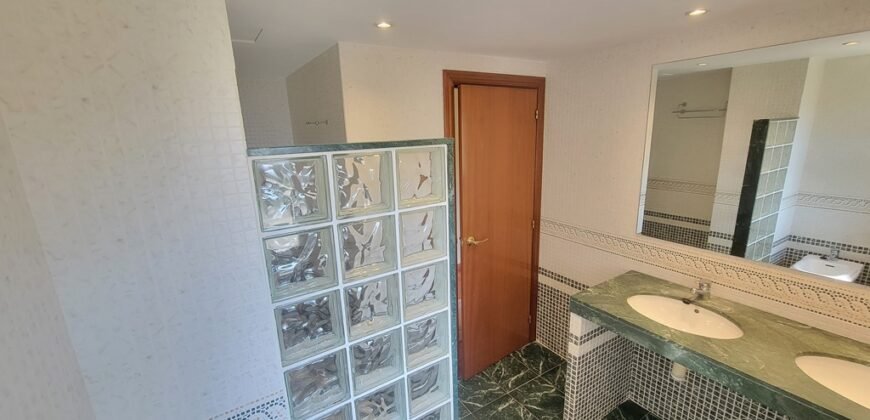 Ref: 180 Chalet pareado Urb. Jardins de Vilafortuny