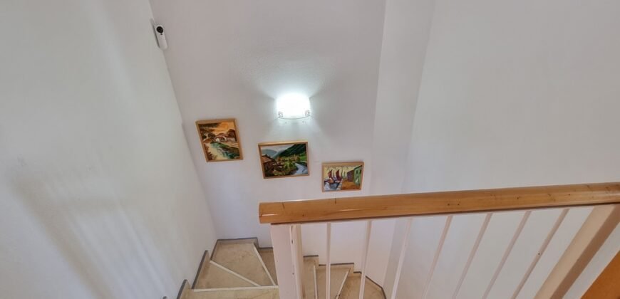 Ref: 185 Chalet pareado Urb. Els ametllers de Vilafortuny Cambrils