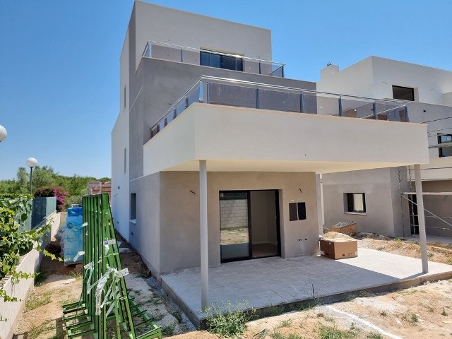 Ref: 305 Chalet individual con piscina (Obra nueva) en Vilafortuny Cambrils