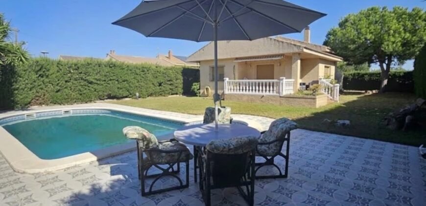 Ref: 130 Chalet individual en Vilafortuny de Cambrils